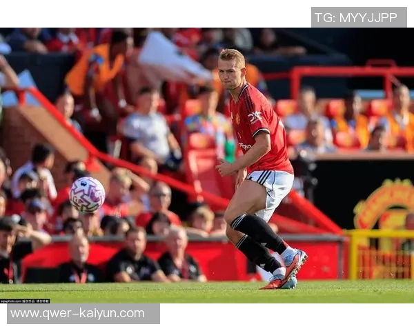 无舍什科曼联战术解析芒特首发阿玛德担任10号位无锋阵布局揭秘